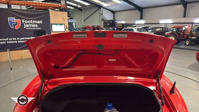 Lot 242 - 2006 MAZDA MX-5 SPORT