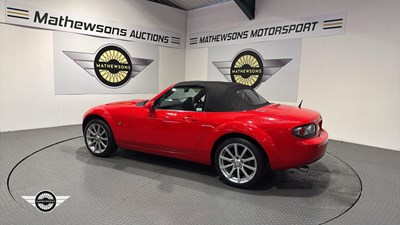 Lot 242 - 2006 MAZDA MX-5 SPORT