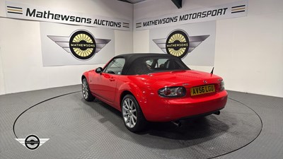 Lot 242 - 2006 MAZDA MX-5 SPORT