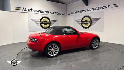 Lot 242 - 2006 MAZDA MX-5 SPORT