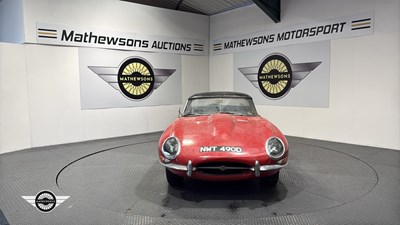 Lot 256 - 1966 JAGUAR 'E' TYPE