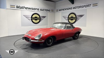 Lot 256 - 1966 JAGUAR 'E' TYPE