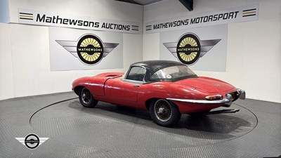 Lot 256 - 1966 JAGUAR 'E' TYPE