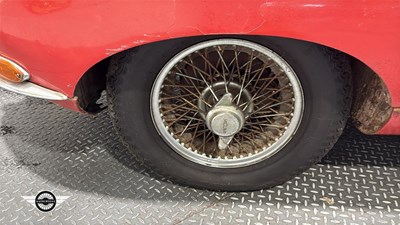 Lot 256 - 1966 JAGUAR 'E' TYPE