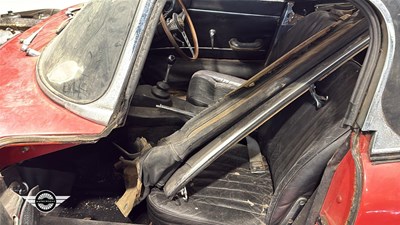 Lot 256 - 1966 JAGUAR 'E' TYPE