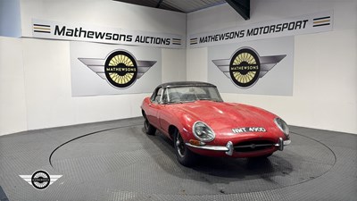 Lot 256 - 1966 JAGUAR 'E' TYPE