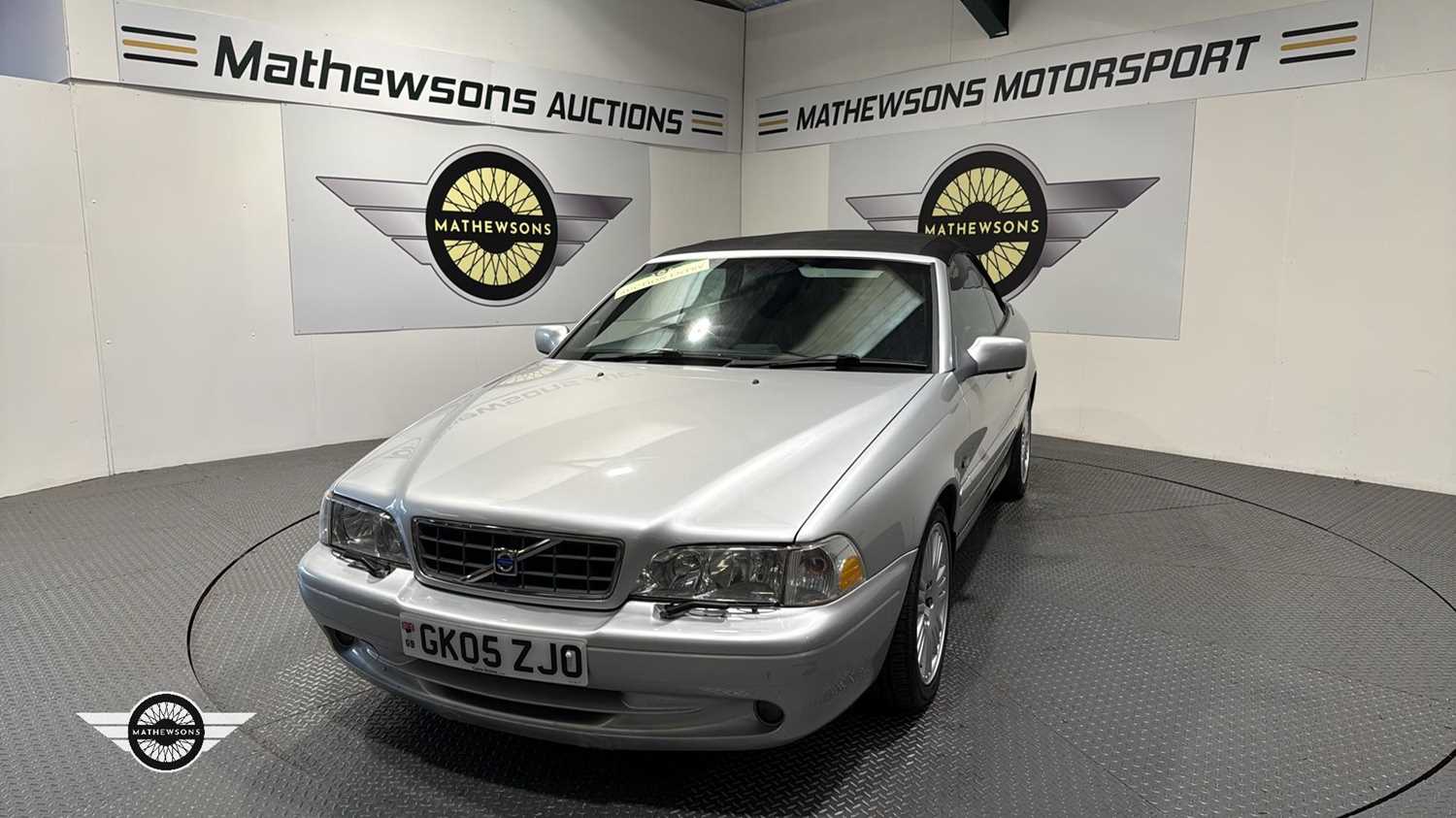 Lot 146 - 2005 VOLVO C70 T GT AUTO