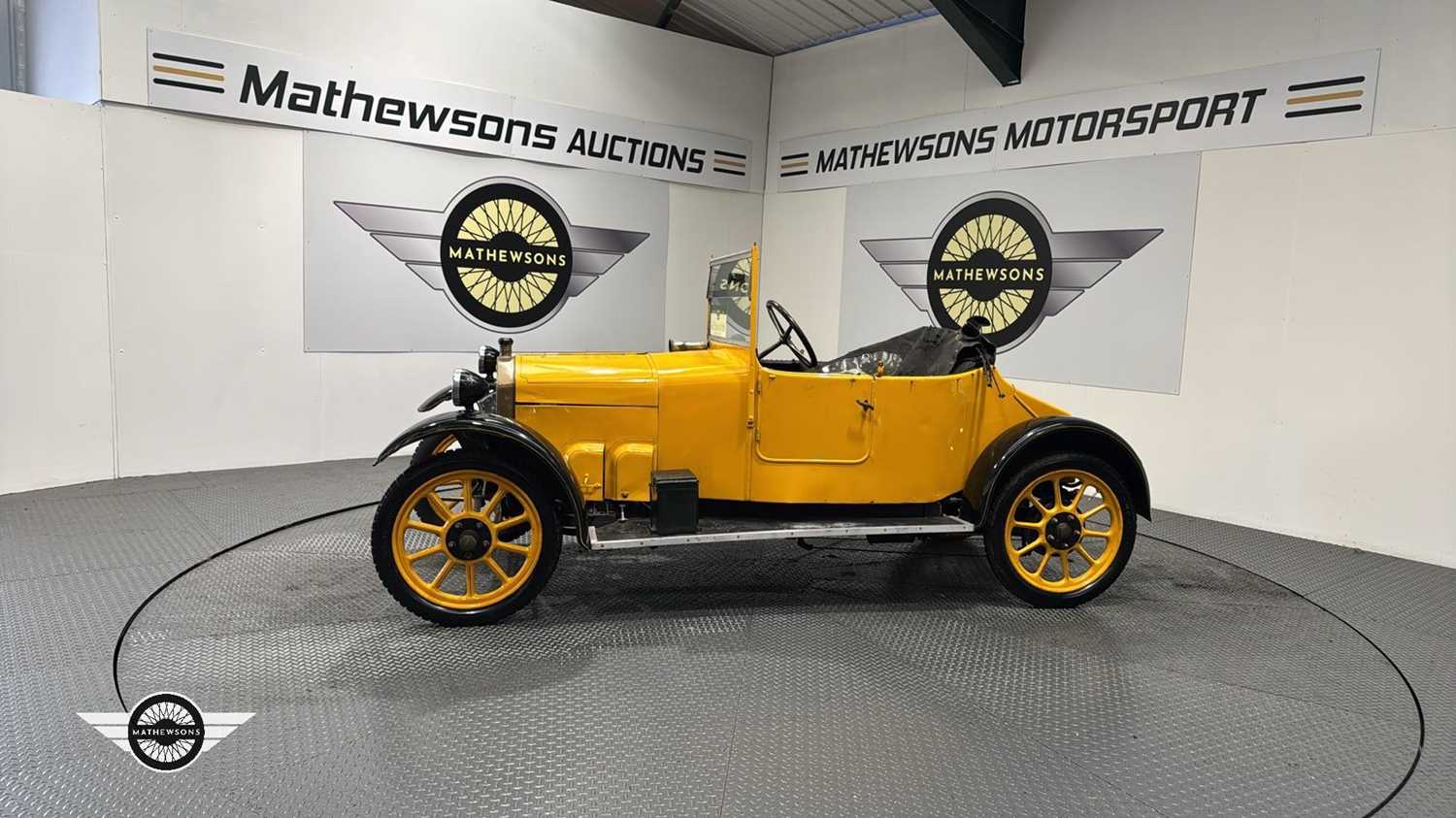 Lot 292 - 1923 WOLSELEY