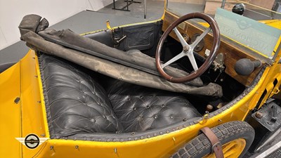 Lot 292 - 1923 WOLSELEY