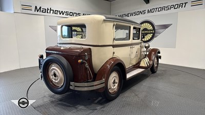 Lot 638 - 1931 RENAULT MODEL MONO 6 SALOON TYPE RY2