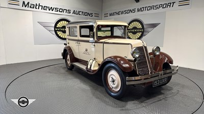 Lot 638 - 1931 RENAULT MODEL MONO 6 SALOON TYPE RY2