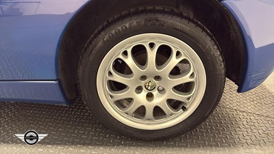 Lot 302 - 2000 ALFA ROMEO SPIDER LUSSO T-SPARK 16V