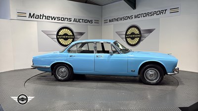 Lot 304 - 1972 JAGUAR XJ6