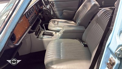 Lot 304 - 1972 JAGUAR XJ6