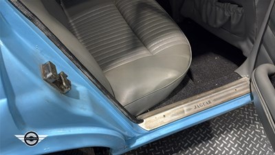 Lot 304 - 1972 JAGUAR XJ6