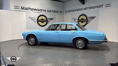 Lot 304 - 1972 JAGUAR XJ6