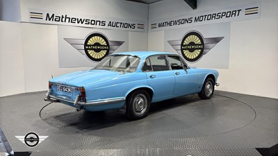 Lot 304 - 1972 JAGUAR XJ6