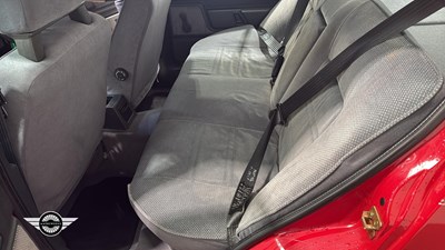Lot 330 - 1990 VOLVO 340 GL S/R AUTO