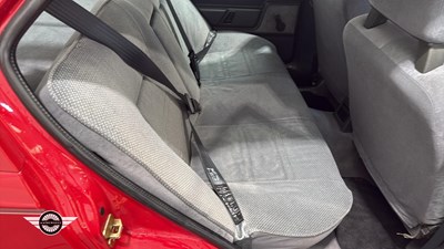 Lot 330 - 1990 VOLVO 340 GL S/R AUTO