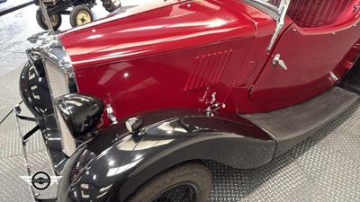 Lot 334 - 1935 MORRIS 8