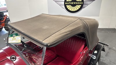 Lot 334 - 1935 MORRIS 8