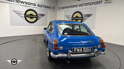 Lot 598 - 1970 MG C GT