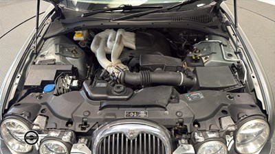 Lot 162 - 2004 JAGUAR S-TYPE V6 SE AUTO