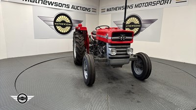 Lot 424 - 1973 MASSEY FERGUSON 135 TRACTOR