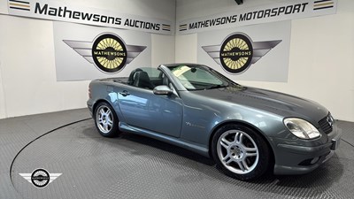 Lot 432 - 2001 MERCEDES SLK32 AMG