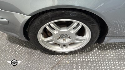 Lot 432 - 2001 MERCEDES SLK32 AMG