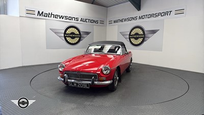 Lot 538 - 1973 MG B