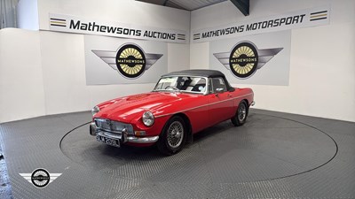 Lot 538 - 1973 MG B