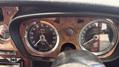 Lot 538 - 1973 MG B