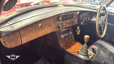 Lot 538 - 1973 MG B