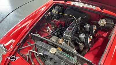 Lot 538 - 1973 MG B