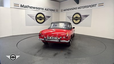 Lot 538 - 1973 MG B