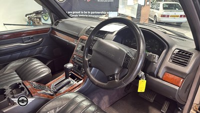 Lot 445 - 2000 LAND ROVER RANGE ROVER VOGUE AUTO