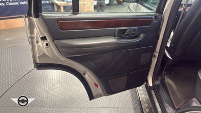 Lot 445 - 2000 LAND ROVER RANGE ROVER VOGUE AUTO