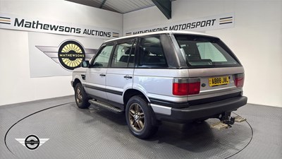 Lot 445 - 2000 LAND ROVER RANGE ROVER VOGUE AUTO