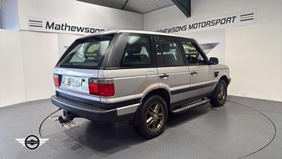 Lot 445 - 2000 LAND ROVER RANGE ROVER VOGUE AUTO