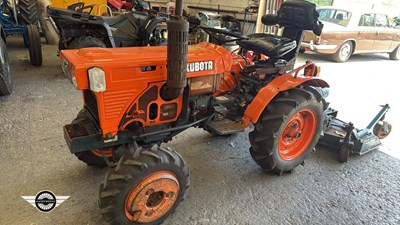 Lot 476 - KUBOTA B7100 D TRACTOR