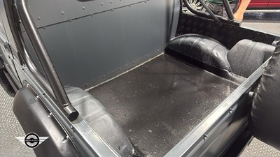 Lot 384 - 1986 SUZUKI SJ 413 VX