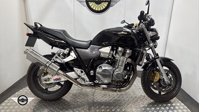 Lot 534 - 2005 HONDA CB 1300 A-5