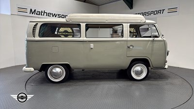 Lot 748 - 1969 VOLKSWAGEN BAY CAMPERVAN