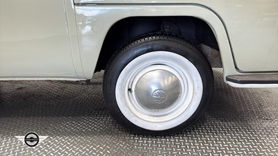 Lot 748 - 1969 VOLKSWAGEN BAY CAMPERVAN