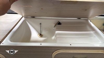 Lot 748 - 1969 VOLKSWAGEN BAY CAMPERVAN
