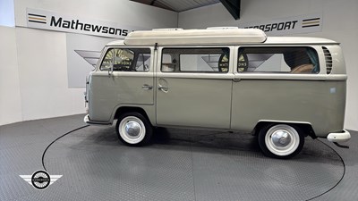 Lot 748 - 1969 VOLKSWAGEN BAY CAMPERVAN