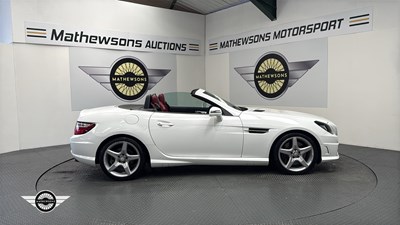 Lot 236 - 2015 MERCEDES-BENZ SLK200 AMG SPORT BLUE-CIE