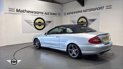 Lot 552 - 2007 MERCEDES CLK280 SPORT AUTO