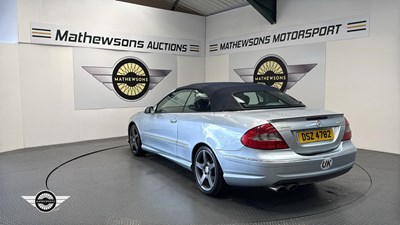 Lot 552 - 2007 MERCEDES CLK280 SPORT AUTO